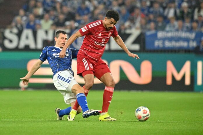 Emmanuel Iyoha (r) Emmanuel Iyoha (r) wechselt von Fortuna Düsseldorf zum 1. FC Magdeburg. (Archivbild)