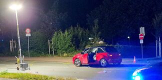 27-Jährige wird von Auto erfasst und stirbt im Krankenhaus Eine junge Frau wird in Lünen von einem Auto erfasst und stirbt an ihren Verletzungen.