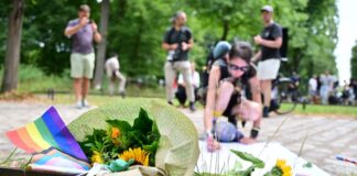 Angriff bei Berliner CSD – Entsetzen und Solidarität in NRW Trauer und Mitgefühl sind groß.