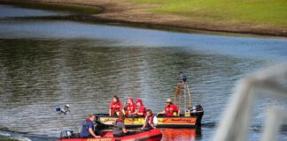 Junger Mann ertrinkt in Wuppertalsperre DLRG und Feuerwehr suchen nach der vermissten Person.