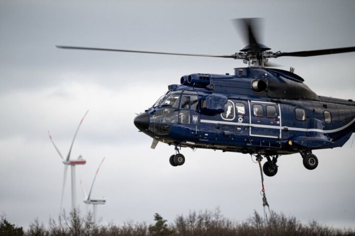 Bundespolizei setzt verstärkt auf Hubschrauber an der Grenze Die Hubschrauber des Typs «Puma» sind besonders groß. (Archivbild)