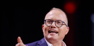 Ott fordert wöchentlichen Gratis-Tag im Dom für NRW-Bürger Jochen Ott (SPD) ist Kölner und Spitzenkandidat der SPD in NRW. (Archivfoto)