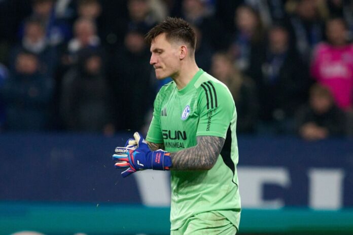 Kevin Müller Kevin Müller gehört auch in der kommenden Saison zum Kader des FC Schalke 04. (Archivbild)
