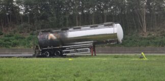 Gefahrgut-Lkw brennt – A40 stundenlang gesperrt Ein Tanklaster mit Gefahrgut brennt auf der A40 Richtung Niederlande. Die Autobahn wird stundenlang gesperrt.