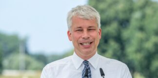 Bilger: «Wir werden nichts machen, was die Umwelt schädigt» «Wir werden nichts machen, was die Umwelt schädigt», sagt Bundesverkehrsminister Bilger mit Blick auf Maßnahmen gegen das Niedrigwasser am Rhein. (Archivbild)