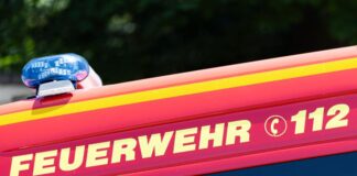 Waldbrand bei Hürtgenwald – Krisenstab einberufen Der Waldbrand rückt näher: Seit dem Morgen läuft die Evakuierung in Gey. (Symbolbild)