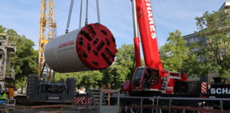Wuppersammler: Bohrkopf für unterirdischen Rohrvortrieb angeliefert Der Bohrkopf für den unterirdischen Rohrvortrieb hat einen Durchmesser von 2,70 Meter und wiegt 60 Tonnen. Foto: WSW