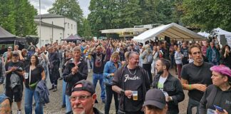 Schon 500 Fans beim Wülfrather Rock-Open-Air