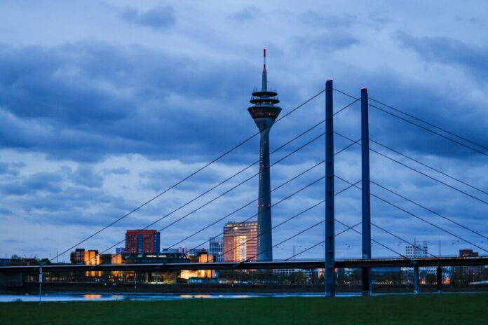 Wetter in Nordrhein-Westfalen - Düsseldorf Es wird deutlich kühler in NRW. (Archivbild)