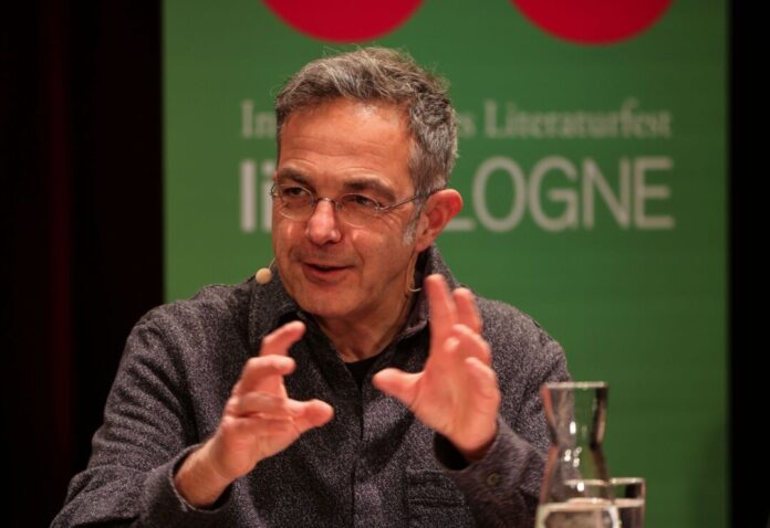 Lit Cologne - Navid Kermani Navid Kermani, Träger des Friedenspreises des Deutschen Buchhandels, hat seiner Wahlheimat jetzt erstmals ein Buch gewidmet. (Archivbild)