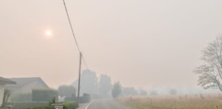 Brand im Hohen Venn: Monschau bereitet Evakuierungen vor Das Feuer ist in Belgien an der Grenze zu Deutschland ausgebrochen.