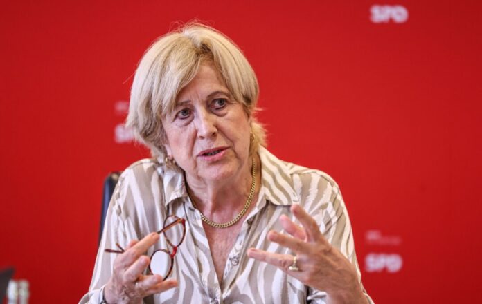 Elisabeth Müller-Witt Die SPD fordert den Rücktritt von NRW-Justizminister Benjamin Limbach. (Grüne)