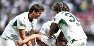 Keine Mühe bei Fünftligist: Gladbach zieht in 2. Runde ein Die Borussia hatte in Mainz Grund zur Freude.