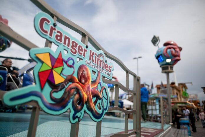 Cranger Kirmes in Herne offiziell eröffnet Elf Tage lang wird es wieder trubelig am Rhein-Herne-Kanal. (Archivbild)