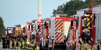 Ausfahrten an A4 nach Sperrung wieder frei Die Feuerwehr ist im Großeinsatz.