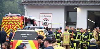 Bericht NRW-Landesamt: Vor allem in Eifel extrem trocken In Monschau gehen die Einsätze weiter.