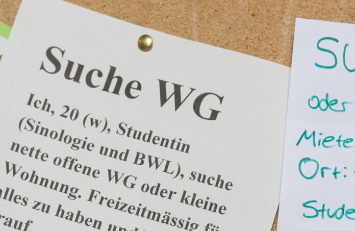 Studentenwohnung gesucht Zimmer für Studierende sind weiter knapp – Tausende suchen bisher vergeblich. (Symbolbild)