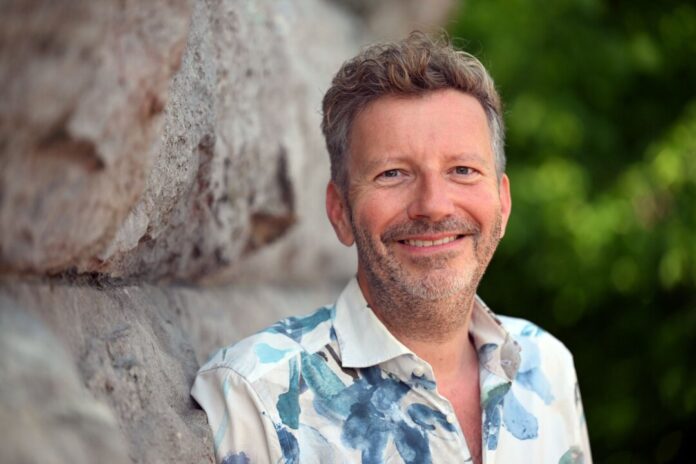 Thorsten Schorn Thorsten Schorn hat den Jury-Vorsitz beim Wettbewerb um den schönsten Balkon im Ruhrgebiet übernommen. (Archivbild)