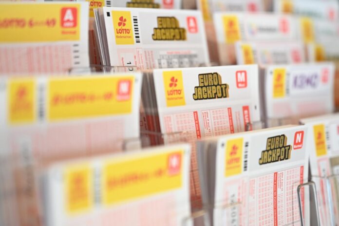 Lotto Mehr als 87 Millionen Euro gehen nach der Ziehung nach Nordrhein-Westfalen. (Symbolbild)