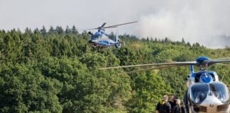 Waldbrand rückt näher an Hürtgenwald heran Mehrere Hundert Hektar Waldfläche brennen.