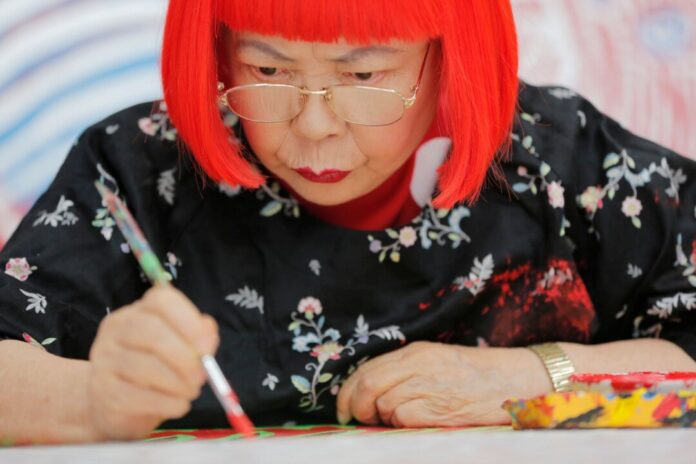 Japanische Künstlerin Kusama gestorben Die japanische Künstlerin Yayoi Kusama ist im Alter von 97 Jahren in Tokio gestorben. (Archivbild)