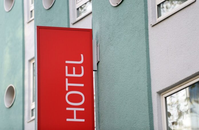 Hotel in Nordrhein-Westfalen Zimmer frei? Die Anzahl der Hotelübernachtungen ist in NRW gestiegen.