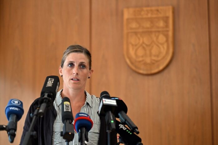 Waldbrand im Hohen Venn Die Bürgermeisterin von Monschau, Carmen Krämer, gibt noch keine Entwarnung - die Brandbekämpfung im Hohen Venn in Belgien dauert an.