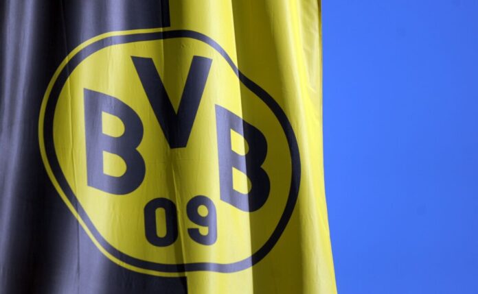 Borussia Dortmund
Der BVB gibt seinem Talent Enzo dos Santos einen langfristigen Profivertrag. (Archivbild)