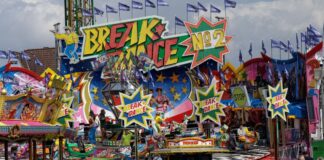 Cranger Kirmes gestartet – Sicherheit im Fokus Am Mittag startete der Rummel.