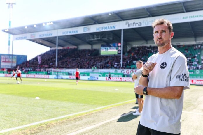 Miroslav Klose Miroslav Klose setzte auf seine eingespielte Nürnberger Mannschaft. (Archivbild)