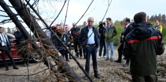 Merz in Waldbrandgebiet: «Das ist Klimawandel» Für Bundeskanzler Merz ist der Waldbrand in Hürtgenwald eine Folge des Klimawandels.