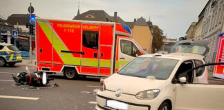 Schwerer Unfall am ZOB in Velbert / Rettungshubschrauber im Einsatz