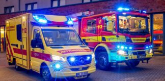 Feuerwehr Ratingen übt in der Innenstadt: „Keine Gefahr“ Einsatzwagen der Feuerwehr Ratingen. Foto: Feuerwehr Ratingen