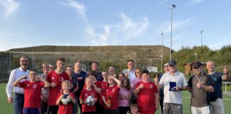 Inklusives Jugendfußballteam des 1. FC Wülfrath gewinnt Award „Fußball verbindet – und die inklusive Jugendmannschaft zeigt eindrucksvoll, wie gelebte Inklusion und Gemeinschaft funktionieren können. Foto: Westenergie/Judith Meuter