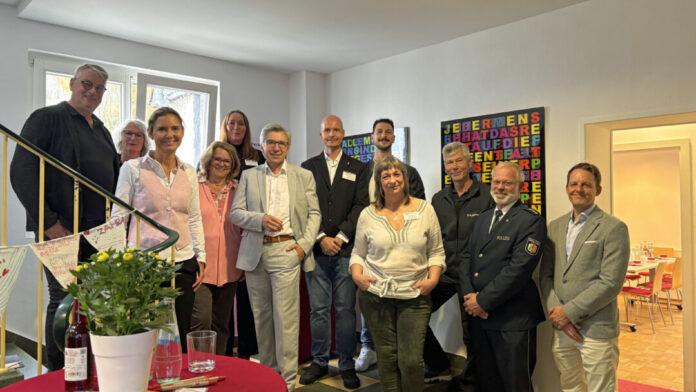 Jubiläumsfeier: 10 Jahre "Kurve kriegen" - Gemeinsam gegen Jugendkriminalität Jubiläumsfeier: Zehn Jahre gibt es das Projekt "Kurve kriegen" im kreis Mettmann. Foto: Polizei