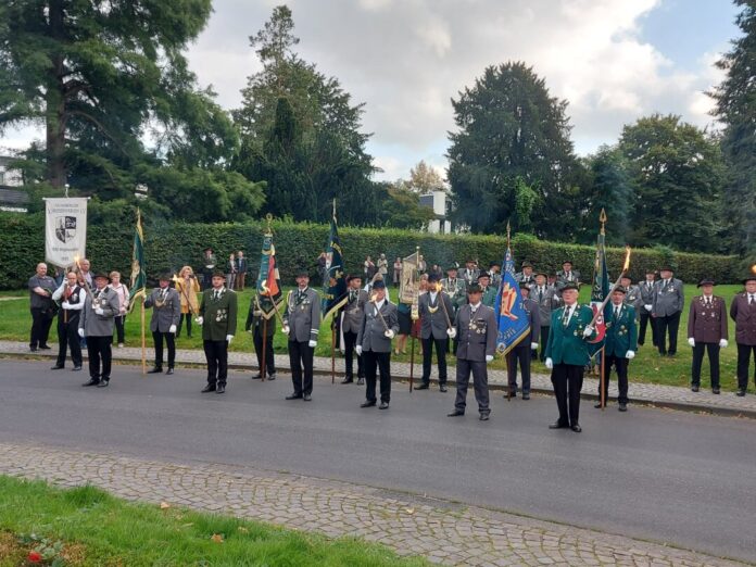 Ein Bild von einem Großen Zapfenstreich aus 2021. Foto: Lars O'Grady Ein Bild von einem Großen Zapfenstreich aus 2021. Foto: Lars O'Grady