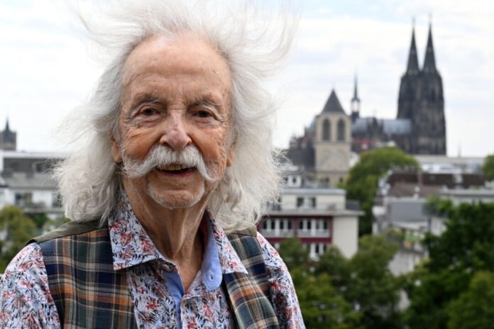 Jean Pütz zum 90. Geburtstag Jean Pütz hat eine Wohnung mit Dom-Blick bezogen.