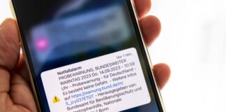 Warntag: In NRW heulen heute die Sirenen Am bundesweiten Warntag schrillen die Smartphones - auch in Nordrhein-Westfalen. (Archivbild)