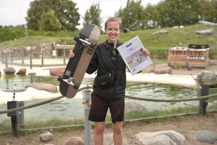 Skateboarderin rollt von Oslo nach Friedrichskoog 1.100 Kilometer und mehr als 1.700 Euro für die Seehundstation in Friedrichskoog. Mia Djuric ist mit ihrem Skateboard von Oslo zur Seehundstation gerollt - auch, um Spenden zu sammeln.