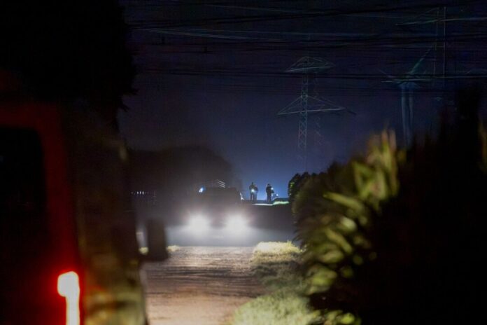 Polizeieinsatz am Umspannwerk Bergheim Die Polizei Essen hat die Ermittlungen übernommen und steht nach eigenen Angaben in engem Austausch mit dem Energieversorger und dem Netzbetreiber.