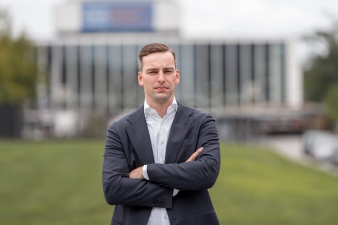 CDU GE_Fischbach zur Wahl in Sachsen-Anhalt Hobie Fischbach, der Vorsitzende des CDU-Kreisverbandes Gelsenkirchen, kommentiert die Ergebnisse der Wahl in Sachsen-Anhalt. Foto: Jörg Brücker