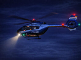 Fahndung: Polizeihubschrauber über Langenfeld Ein Polizeihubschrauber kreiste in der Nacht über Langenfeld. Foto: Polizei/Symbolbild