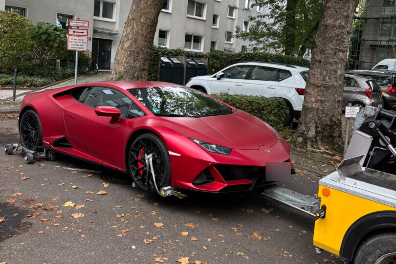 Einer der beschlagnahmten Wagen. Foto: Polizei