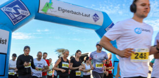 Velbert: ASV-Lhoist-Eignerbachlauf 2026 – „Ohne Ehrenamt geht gar nichts“ Bei bestem Sportlerwetter ging es für die Läuferinnen und Läufer auf die Strecke. Foto: Volkmann