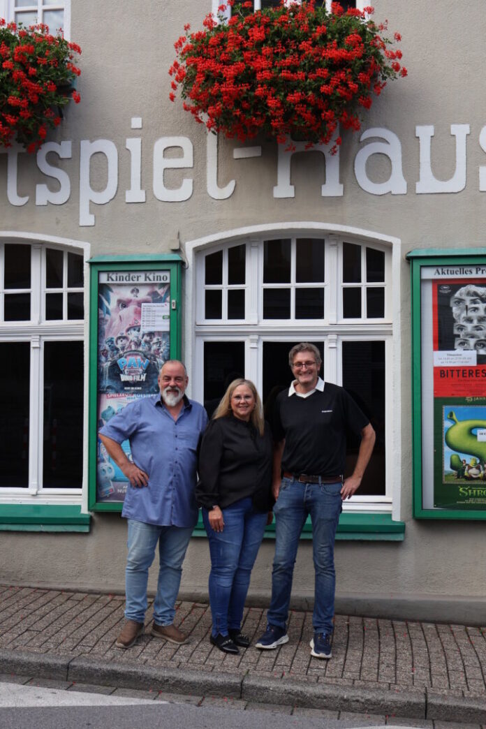 Klein_Hauswald_Spiecker Sabine Hauswald mit Volker Klein und Felix Spiecker. Foto: MUT