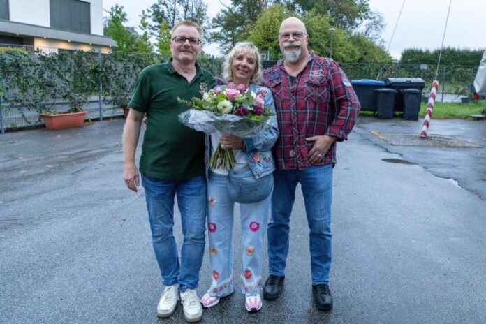 Könige neu Das neue Königspaar 2026/2027 Ralf Weitz, Susanne Volders sowie der neue Traditionskönig Andreas Heyer. Foto: privat