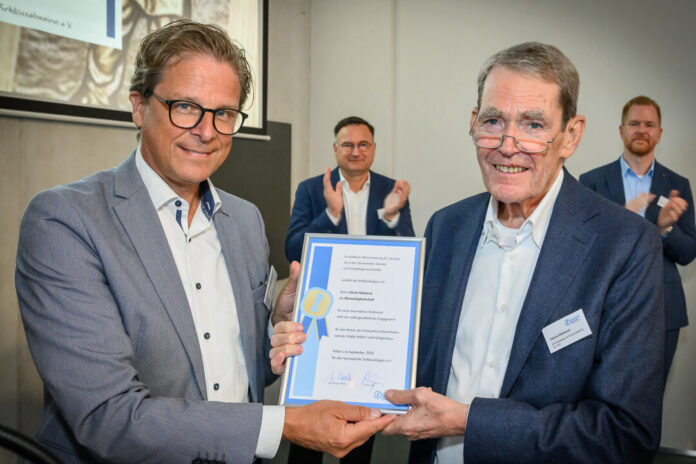 Rainer Gölz tritt als Vorsitzender der Schlüsselregion in die Fußstapfen von Ulrich Hülsbeck. Foto: M. Kehren/Schlüsselregion e.V.