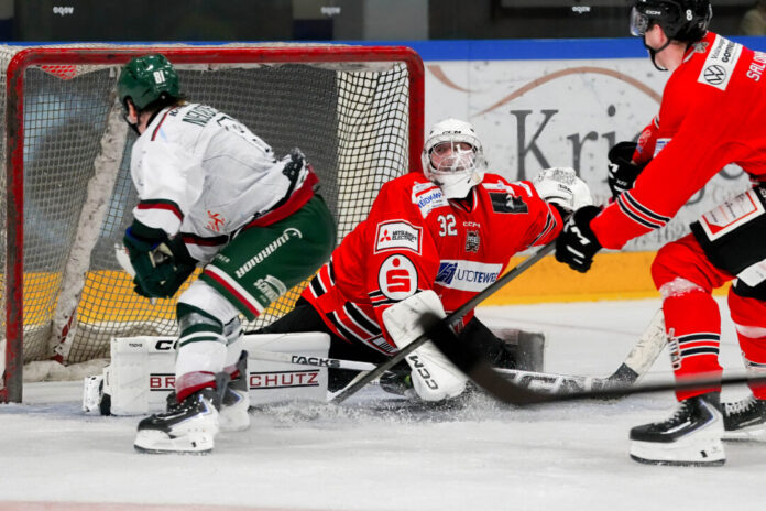 Mit 3:5 haben die Ice Aliens gegen Herne verloren. Foto: Daniela Schmidt Mit 3:5 haben die Ice Aliens gegen Herne verloren. Foto: Daniela Schmidt