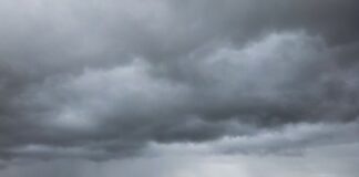 Regenschirme raus – wechselhaftes Wochenende in NRW Für das Wochenende sagt der Deutsche Wetterdienst Regen voraus. (Symbolbild)