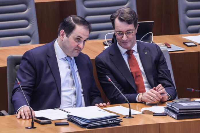 Landtag Nordrhein-Westfalen Liminski gilt als exzellenter Politikmanager und Stratege in der NRW-Staatskanzlei. (Archivbild)